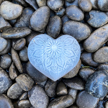 Load image into Gallery viewer, Heart Shaped Selenite Mandala Palm Stone